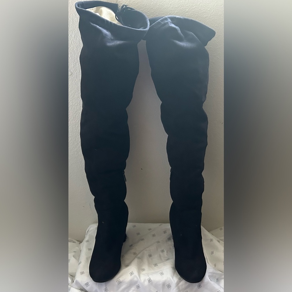 Women’s Black knee high boots
